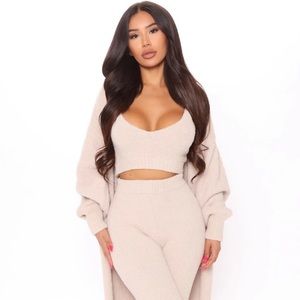 NWT Fashion Nova Living It Cozy 3 Piece Set Taupe Size Small